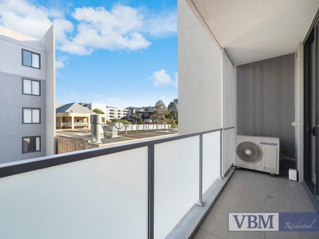 Spacious Contemporary Apartment with Dual Balconies and Excellent Convenience