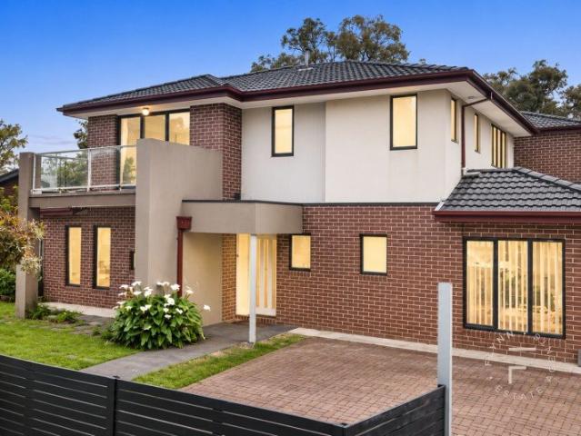 Spacious Contemporary Living with Everyday Convenience