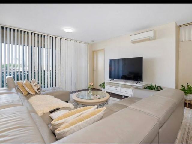 Spacious & convenient Apartment for rent