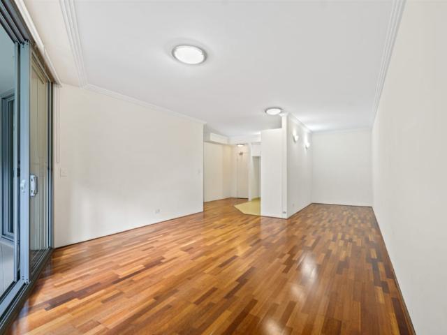 Spacious & Convenient Apartment in a Prime Kogarah Location