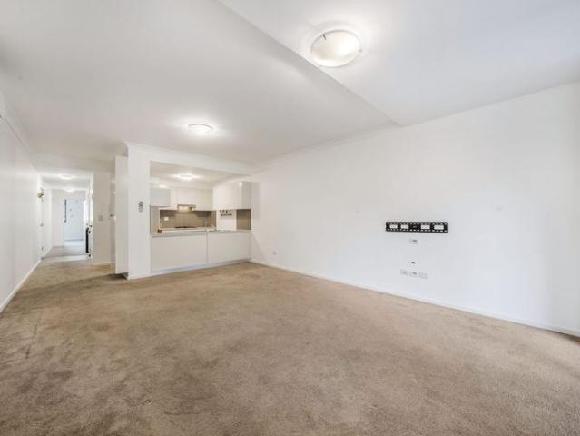 Spacious & Convenient Apartment Living in the Heart of Liverpool!