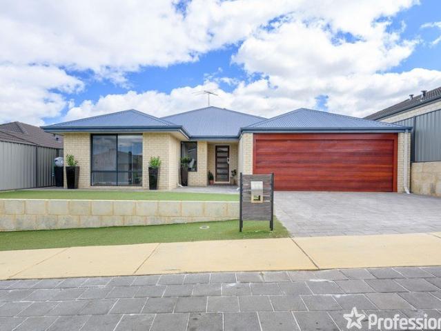 Spacious & Convenient Family Home in Baldivis