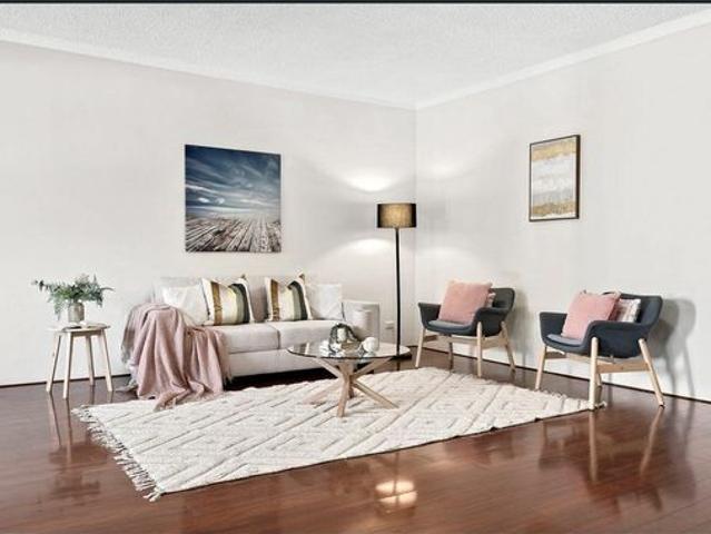 SPACIOUS & CONVENIENT IN A GREAT LOCATION