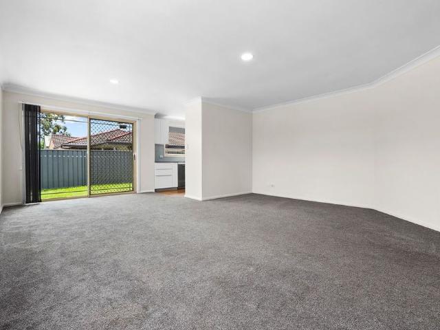 Spacious & Convenient Living in South Windsor