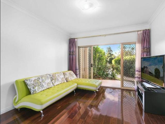 Spacious & Convenient Townhouse