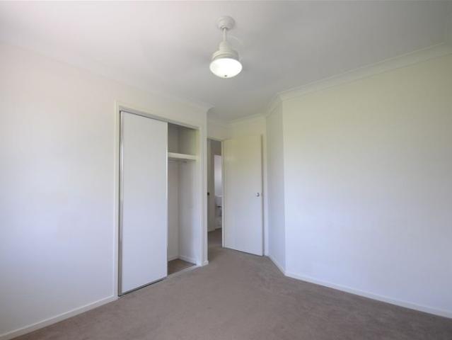 Spacious & Convenient Townhouse in Prime Richlands Location 15 James Edward Street, Richlands QLD 4077
