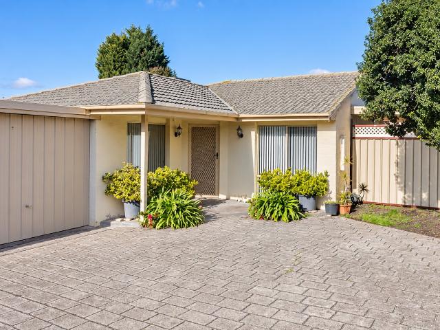 Spacious & Conveniently Located 3 Bedroom Unit