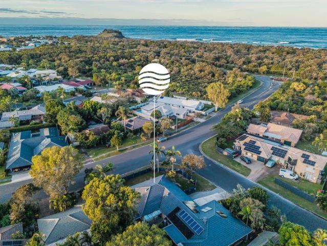 Spacious Coastal Charm in Prime Cabarita Location