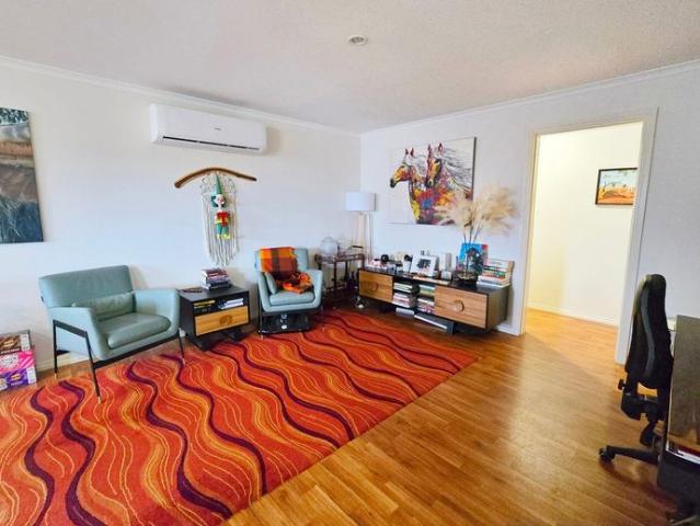 Spacious Coastal Family Home for Rent in the Heart of Hopetoun