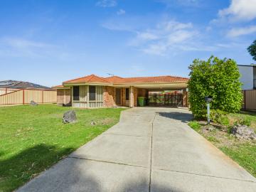 Spacious Coastal Family Home with Multiple Living Areas