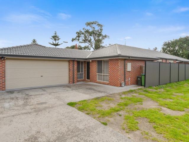 Spacious Coastal Family Living in a Prime Rosebud/McCrae Pocket
