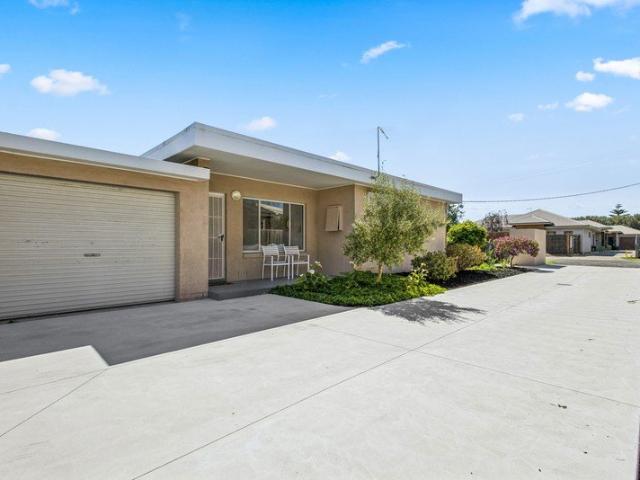 Spacious Coastal Living with Excellent Side Access