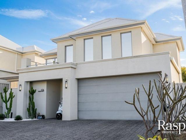 Spacious Coastal Living in the Heart of Coogee