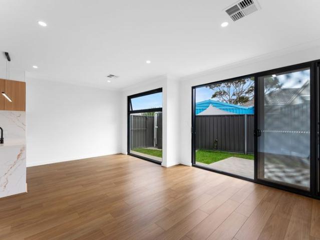 Spacious Coastal Living in a Peaceful Christies Beach Setting