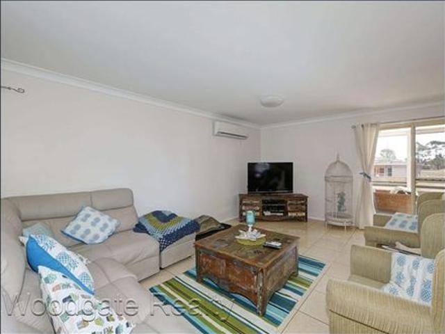 Spacious Coastal Living Just 300m from Woodgate Beach
