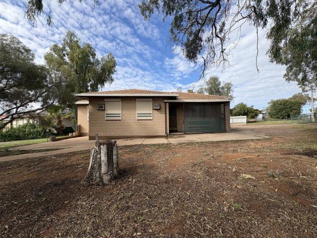 Spacious Corner Allotment Home Close to Hospital, School & Beach