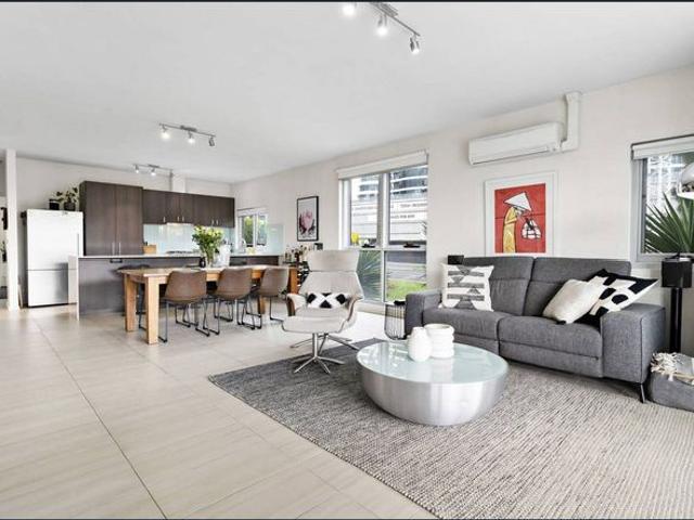 Spacious Corner Apartment with House Like Proportions, Huge Courtyard & Exceptional Riverfront Lifestyle
