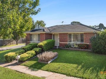 Spacious Corner Block Living