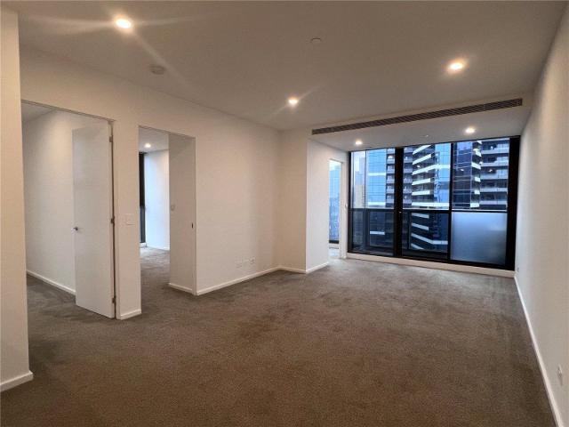 Spacious Corner Residence