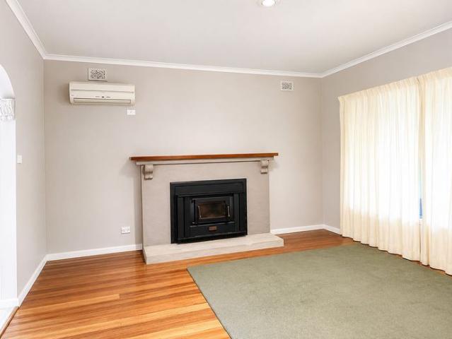 Spacious Country Lifestyle on 3.43 Hectares