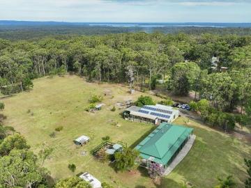 Spacious Country Living on open acreage amongst the trees: Close to Jervis Bay and Hidden Waterfalls