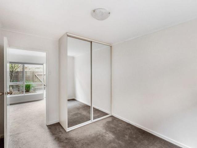 Spacious Courtyard in a Prime Location