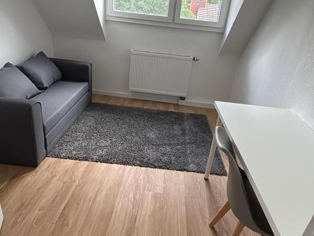 Spacious & cute apartment in Düsseldorf, Dusseldorf Amsterdam Apartments for Rent