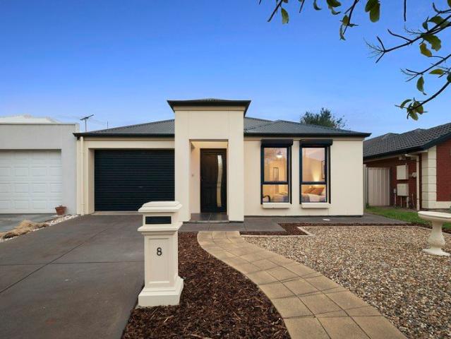 Spacious Design in a Family Friendly Neighbourhood