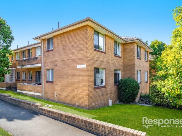 Spacious Double Brick Apartment Moments from Parramatta CBD