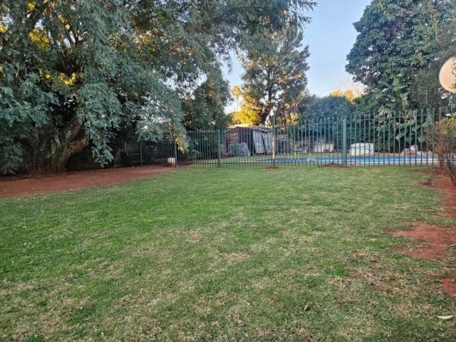 Spacious Double Storey Home to Rent – Great Potential!