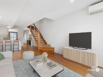 Spacious Dual Level Living in the Heart of the James Street Precinct