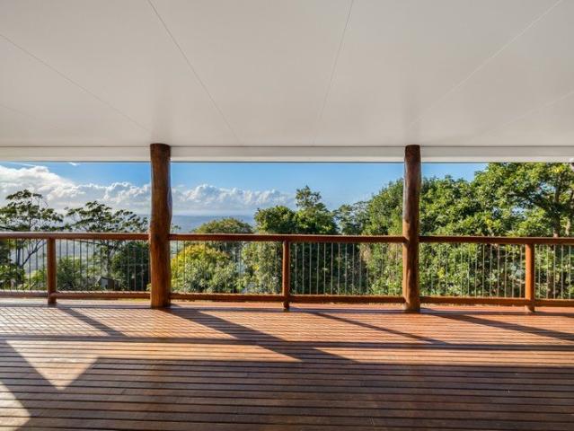 Spacious Dual Living with Lucrative Rental Potential