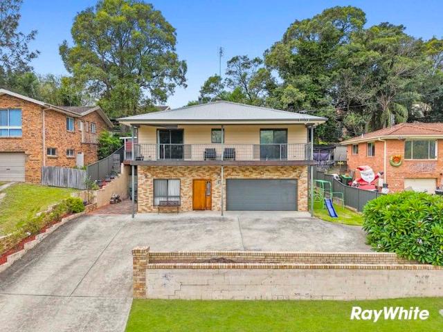 Spacious Dual Living Family Home in the Heart of Catalina