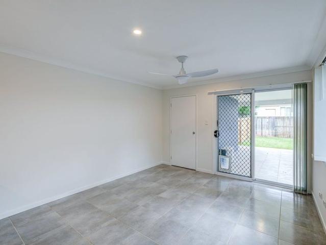 Spacious Dual Living Home in Central Ormiston
