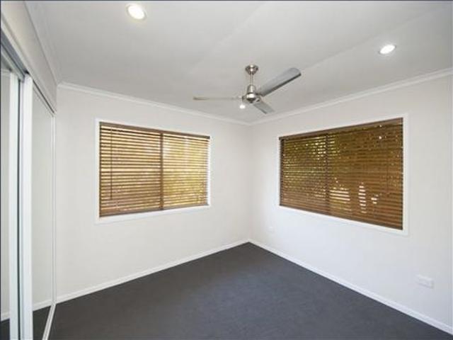 APPLICATION APPROVED: SPACIOUS DUAL LIVING HOME IN KIN KORA WITH SIDE ACCESS