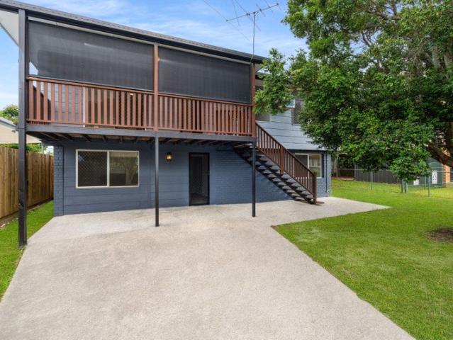 Spacious Dual Living Opportunity with Flexible Downstairs Retreat Ideal for Extended Families or Investors