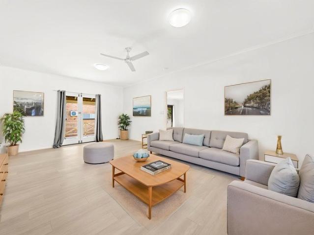 Spacious Dual Living Potential Home in an Unbeatable Location