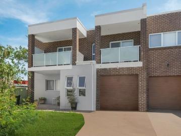 SPACIOUS DUPLEX
