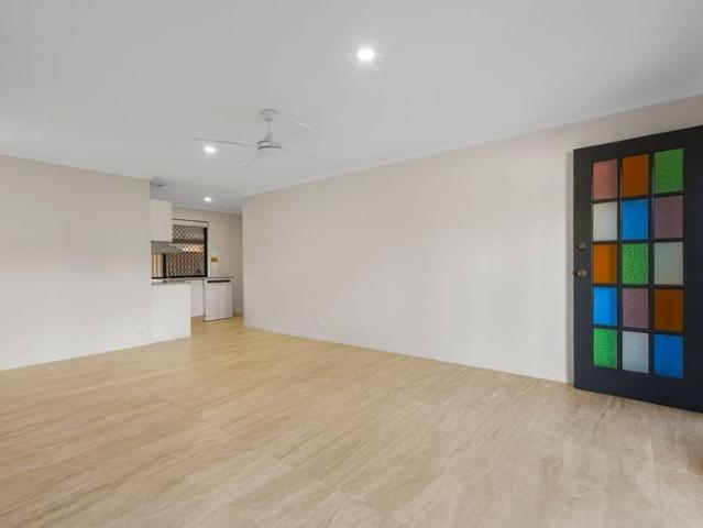Spacious Duplex with Large Fully Fenced Yard