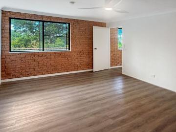 Spacious duplex with ocean views