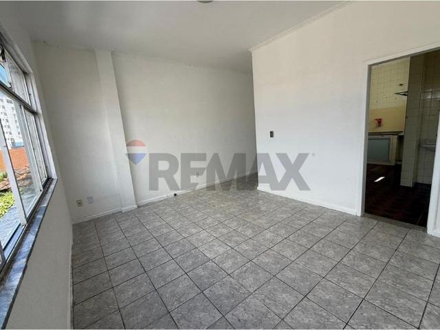 Spacious, East Facing Apartment in Jardim Baiano