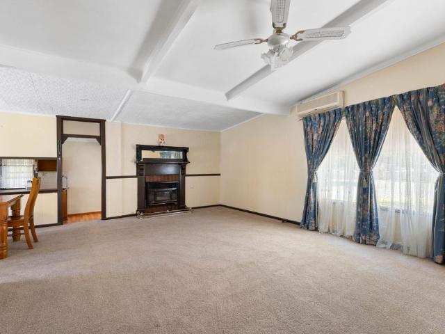 Spacious Eastgrove Cottage with Large Yard & Sheds
