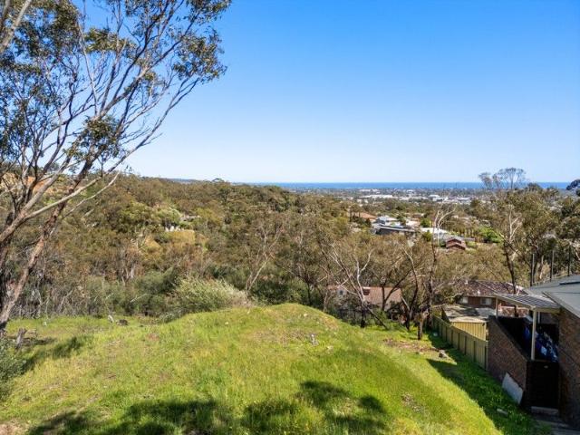 Spacious & Elevated Allotment With Sweeping Views