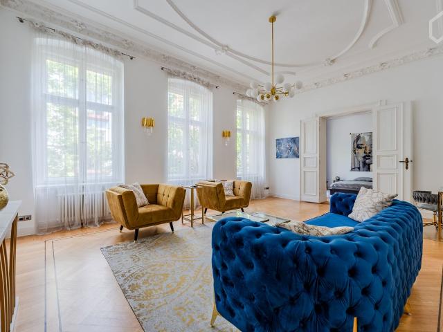 Spacious Elegant Flat in vibrant City West!, Berlin Amsterdam Apartments for Rent