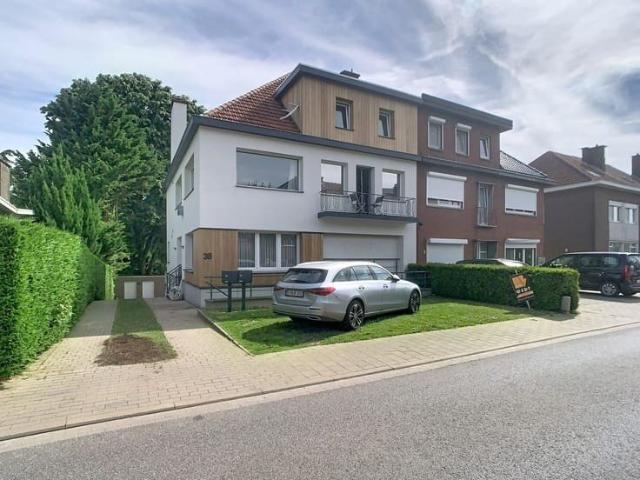Spacious Energy Efficient Apartment with Garden