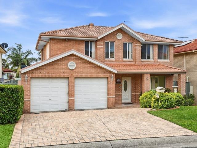 Spacious Entertainer in a Prime Convenient Location