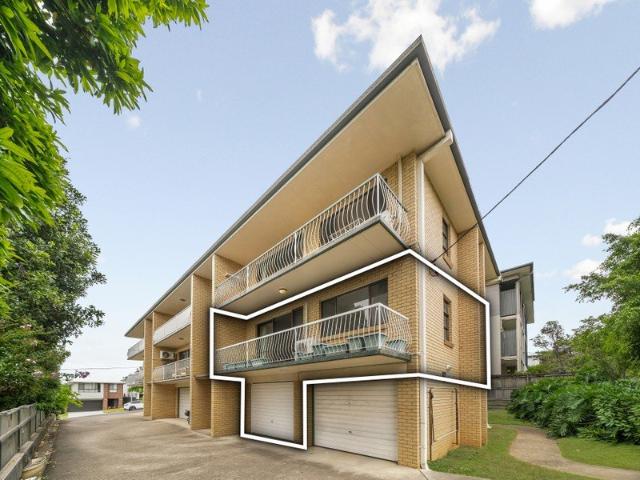 Spacious & Exceptionally Well Located