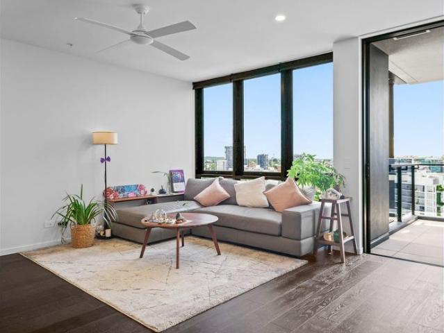 Spacious Executive Apartment with Resort Amenities☀️