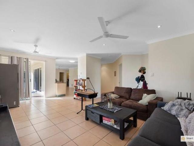 Spacious Family Comfort in Mount Louisa