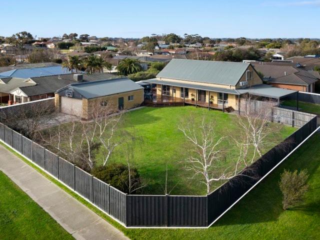 Spacious Family Entertainer